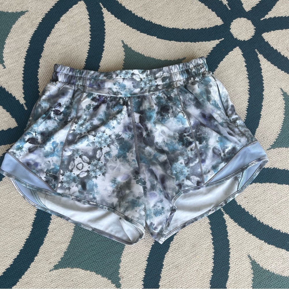 Lululemon Hotty Hot Shorts
